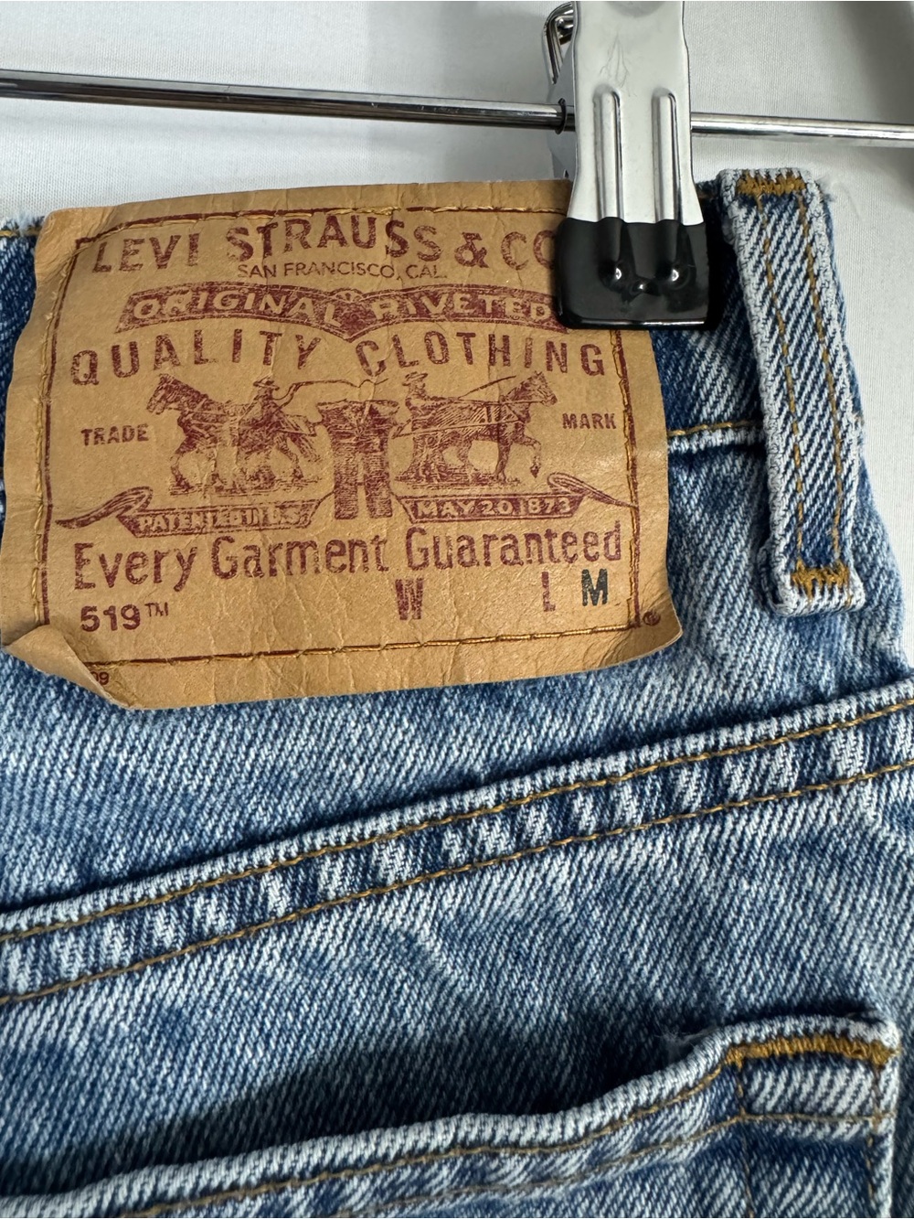 Levi's Light Blue Wide-Leg Low-Rise Jeans - Picture 4 of 10